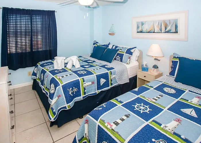 The Whaler 6a Apartment *
